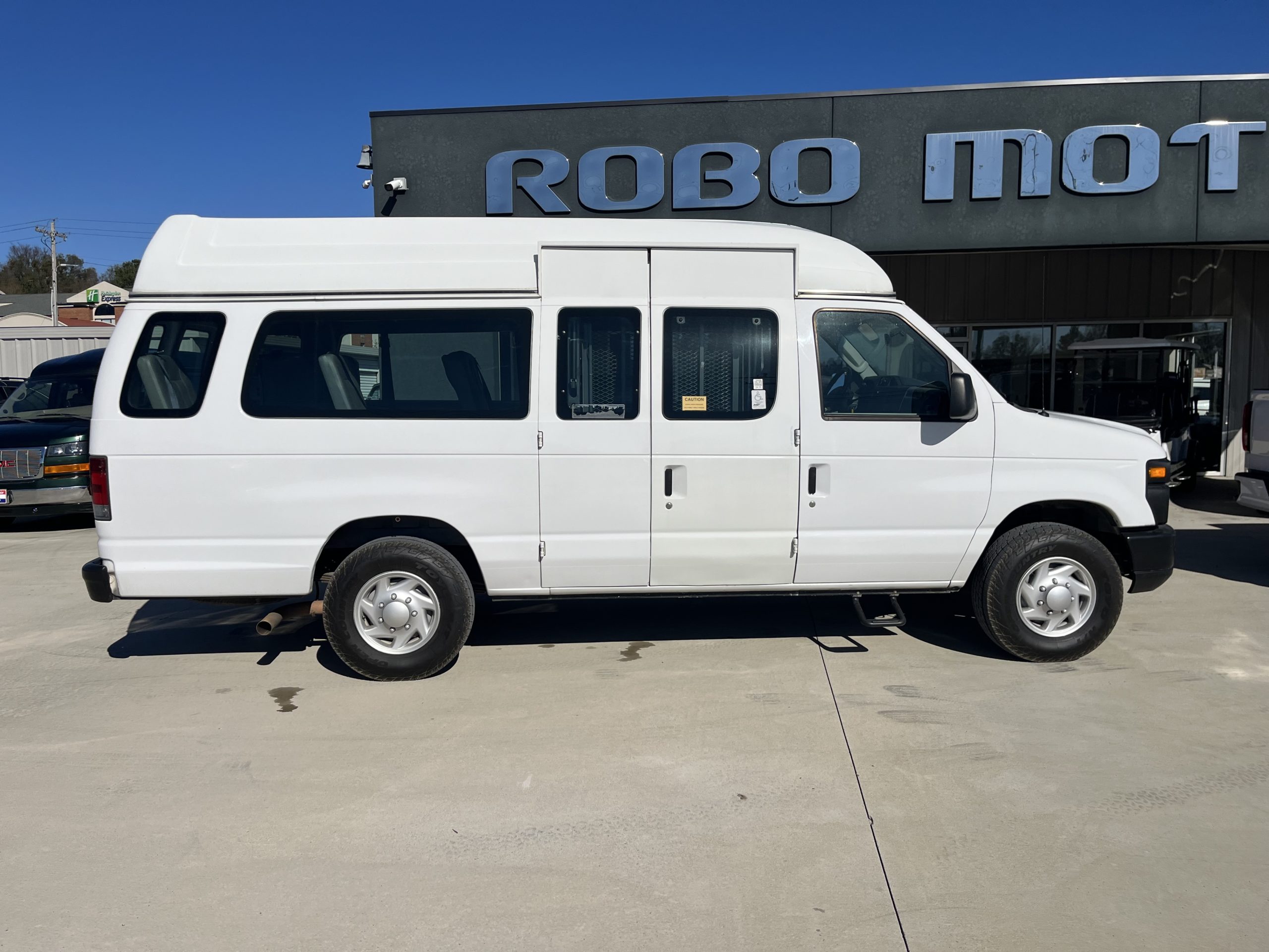 2012 FORD ECONOLINE